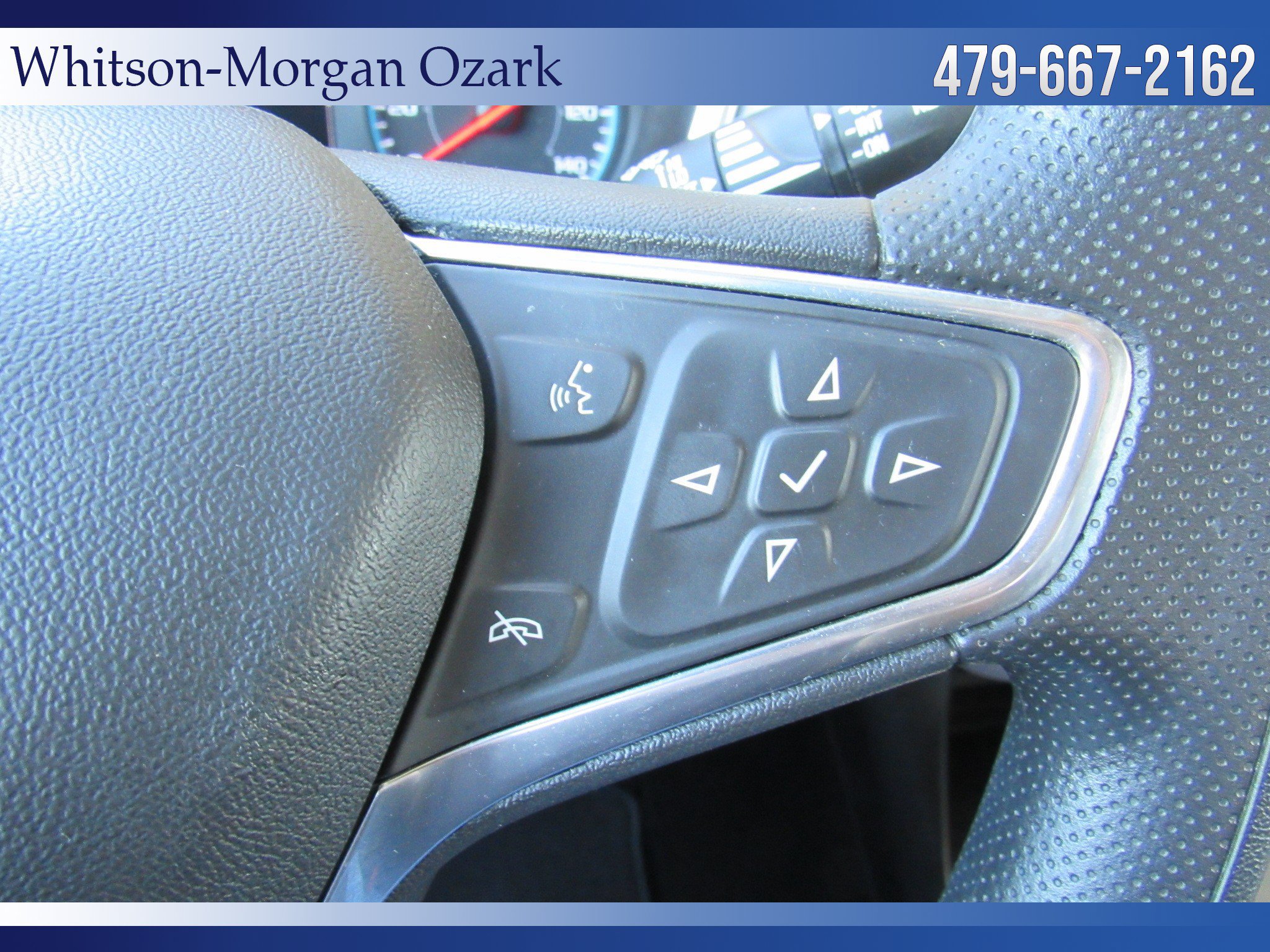 Used 2020 Chevrolet Equinox LS w/ LS Convenience Package FWD image 39