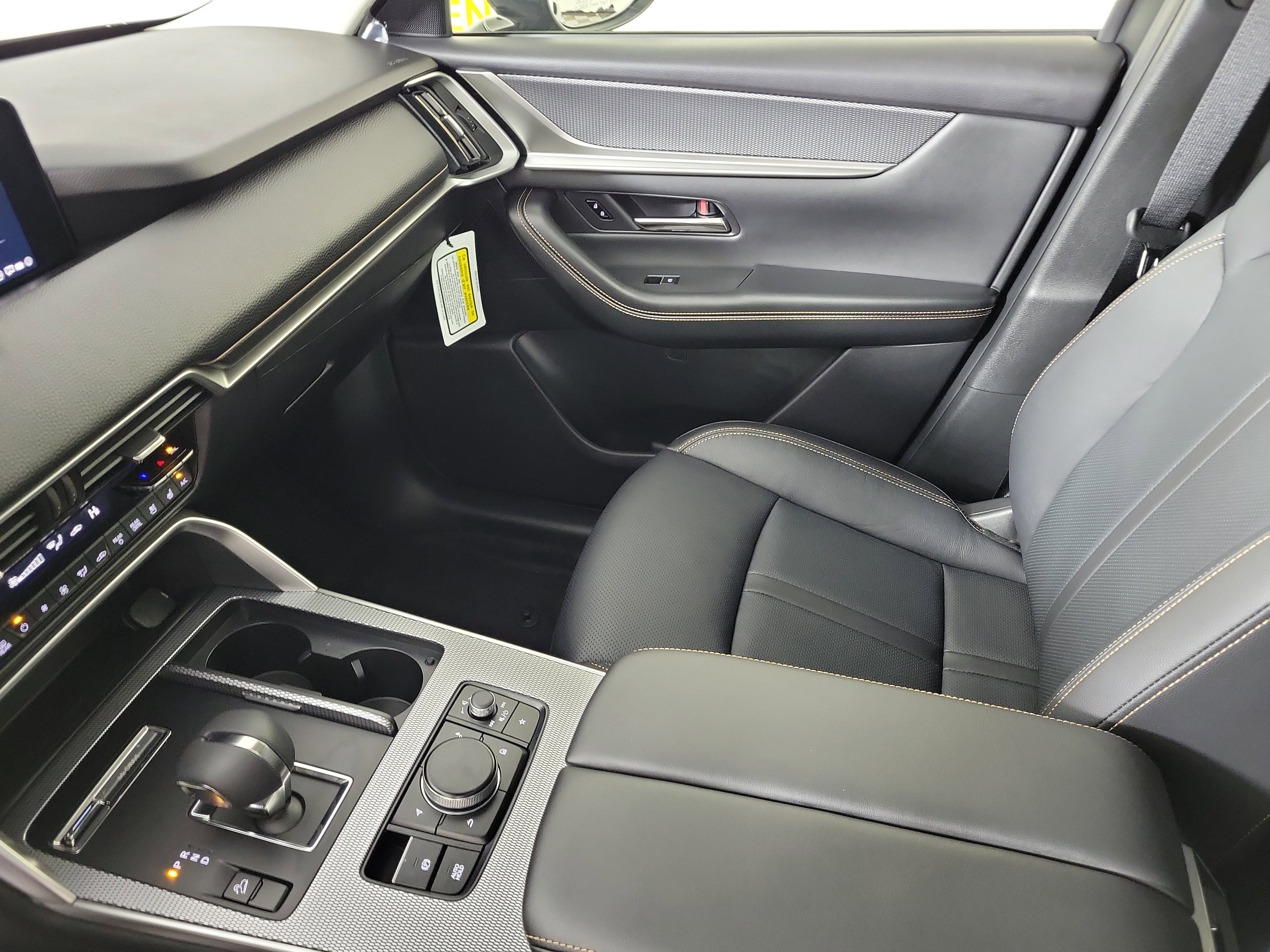 New 2026 MAZDA CX-90 3.3 Turbo w/ Preferred Package image 25