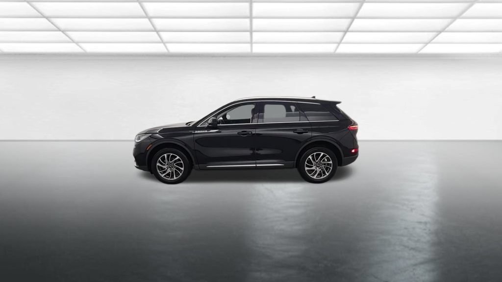 Used 2022 Lincoln Corsair AWD w/ Equipment Group 101A image 5