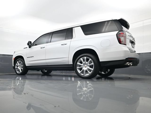 Used 2024 Chevrolet Suburban High Country AWD/4WD image 28