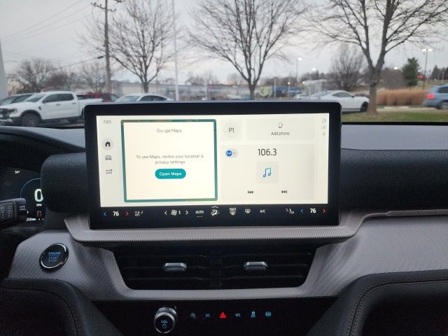 New 2025 Ford Explorer Active w/ Active Comfort Package image 11