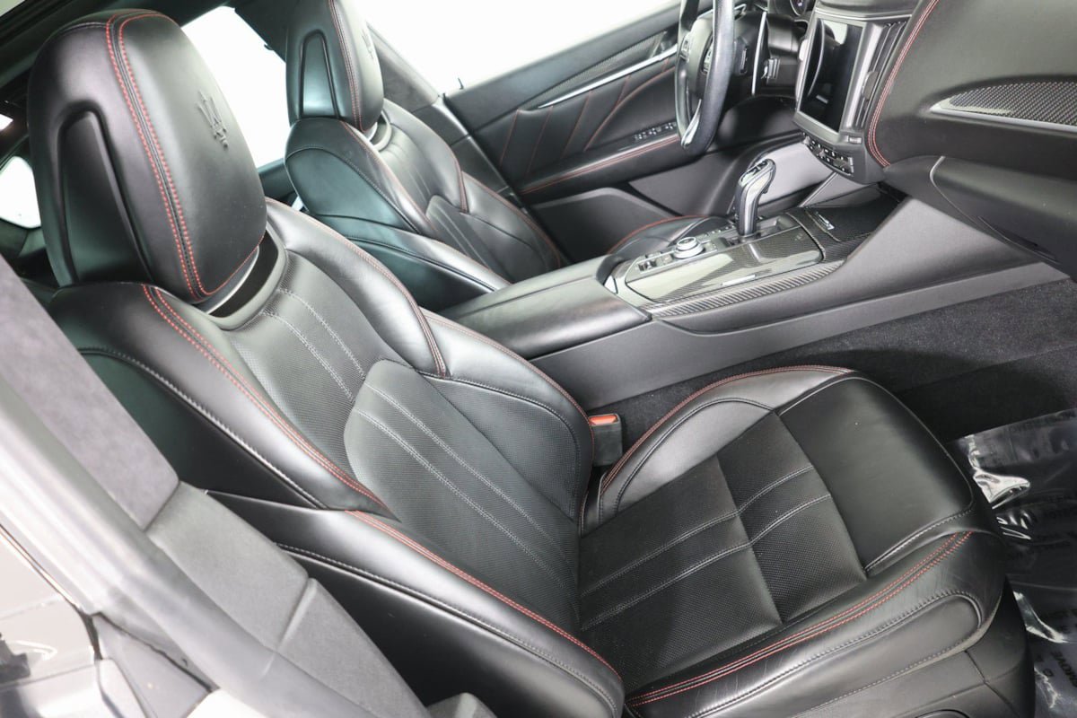 Used 2021 Maserati Levante GTS AWD/4WD image 32