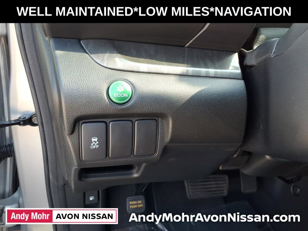 Used 2012 Honda CR-V EX-L image 17
