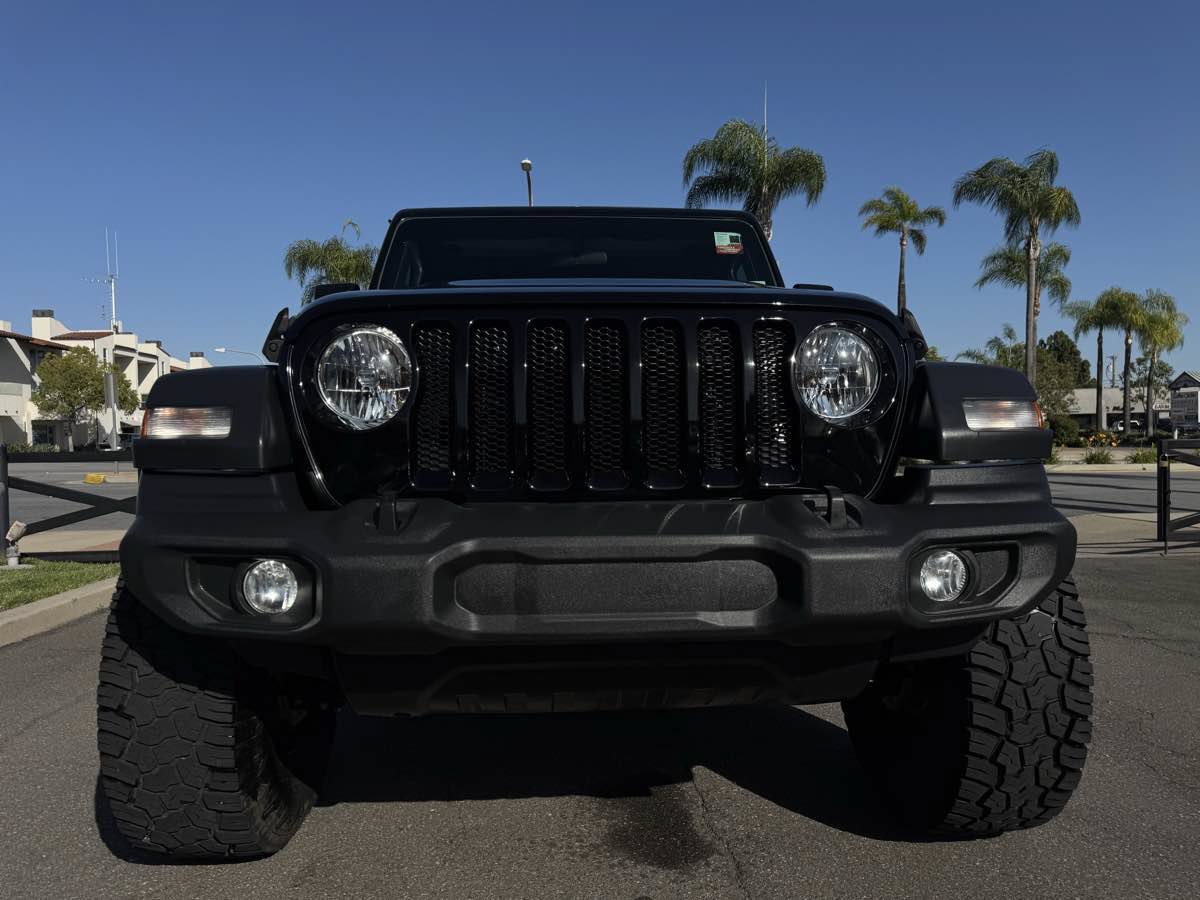 Used 2019 Jeep Wrangler Unlimited Sport S AWD/4WD image 11
