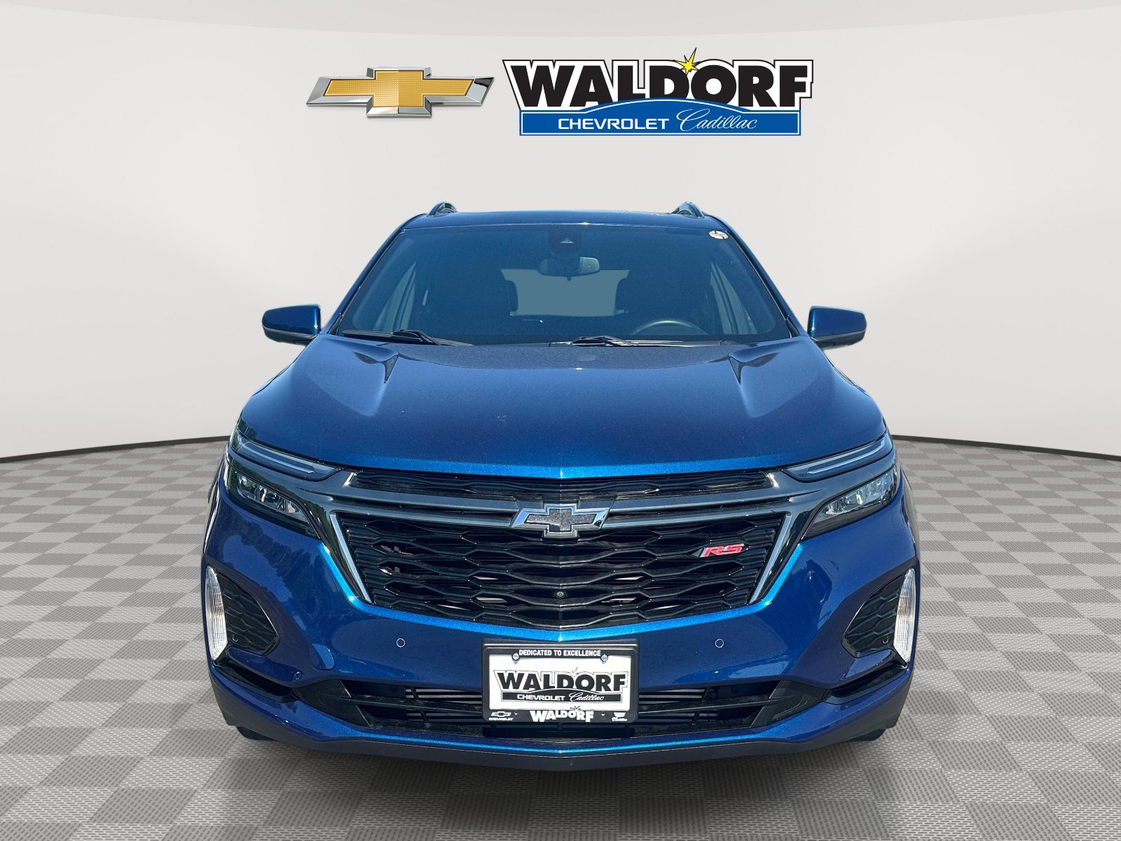 Used 2023 Chevrolet Equinox RS w/ RS Leather Package FWD image 2