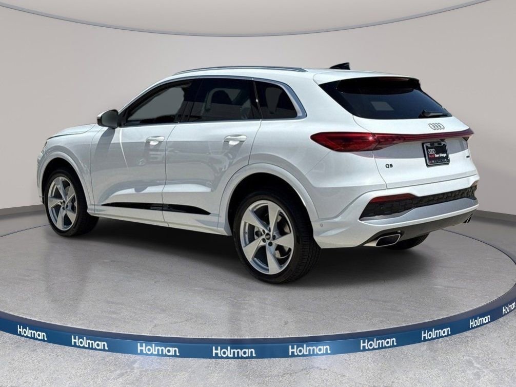 Certified 2025 Audi Q5 Premium Plus w/ Premium Plus image 3