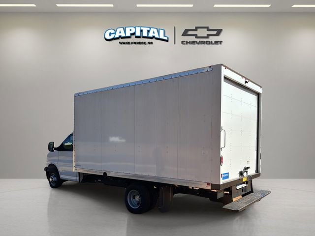 New 2024 Chevrolet Express 4500 w/ Power Convenience Package RWD image 11