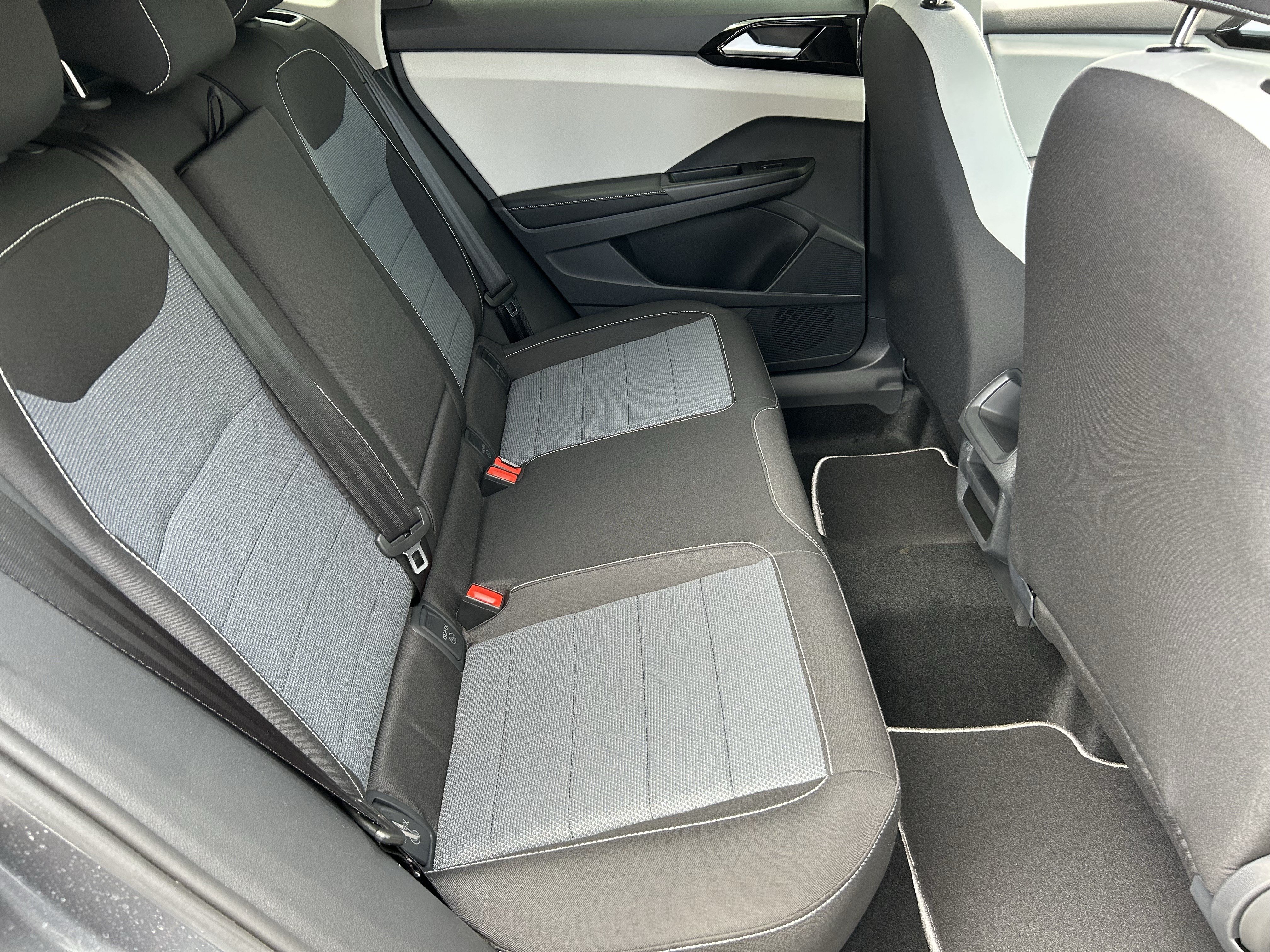 New 2026 Volkswagen Taos S FWD image 10