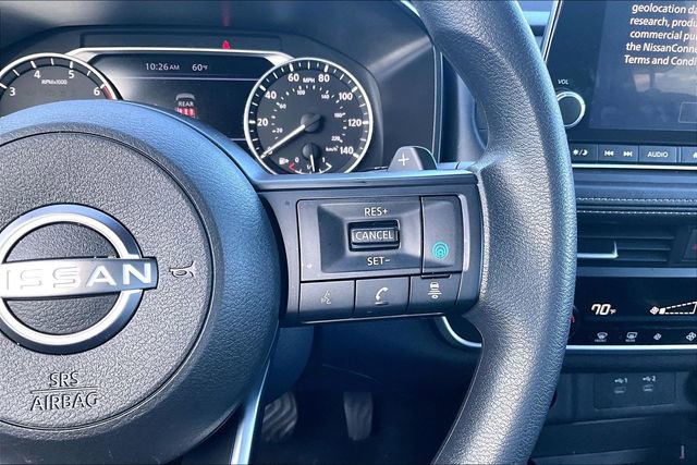 Used 2024 Nissan Rogue SV image 12