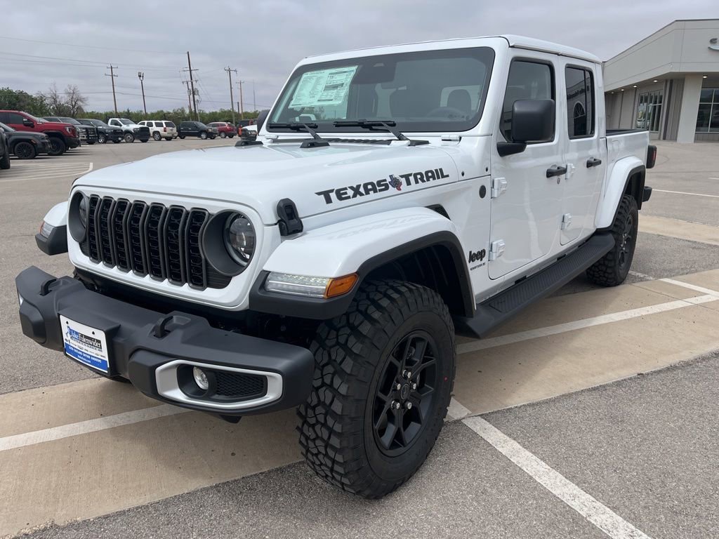 New 2026 Jeep Gladiator Sport