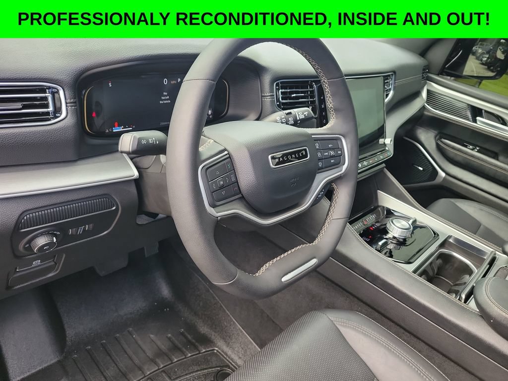 Used 2025 Jeep Wagoneer Series II w/ Convenience Group I AWD/4WD image 8