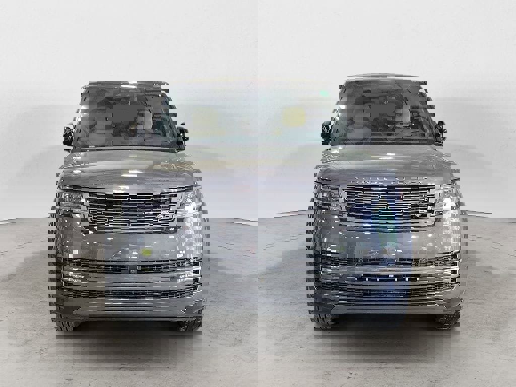 New 2025 Land Rover Range Rover Long Wheelbase SE image 8