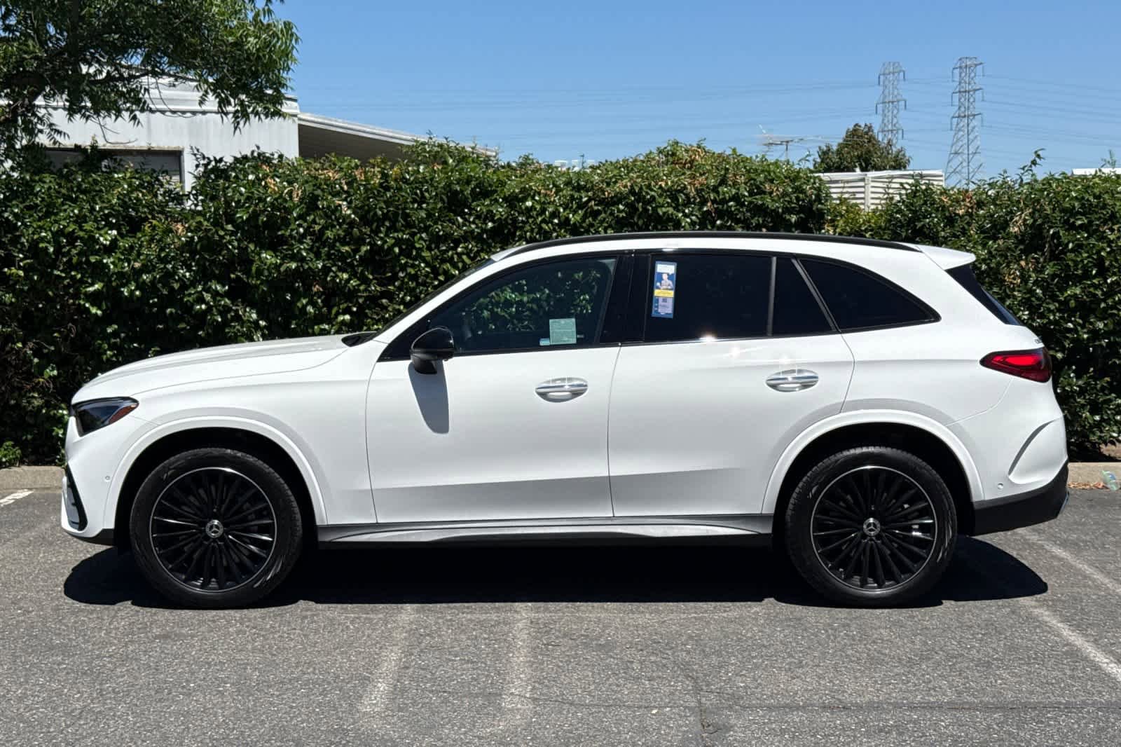 Certified 2026 Mercedes-Benz GLC 300 image 6