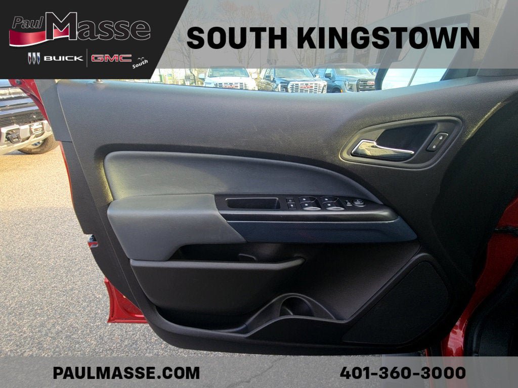 Used 2015 Chevrolet Colorado Z71 image 13
