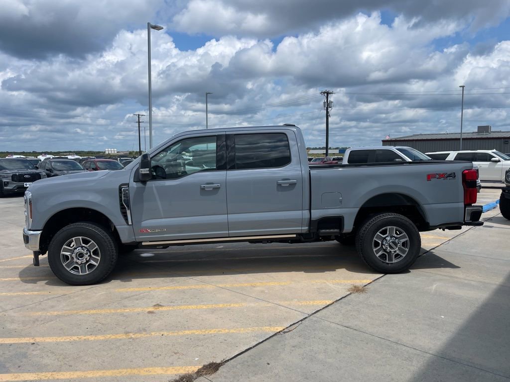 New 2025 Ford F250 Lariat w/ Lariat Ultimate Package image 4