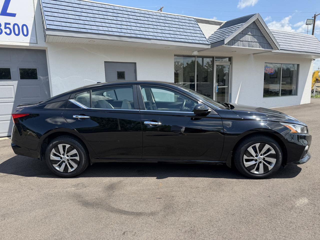 Used 2020 Nissan Altima 2.5 S w/ Driver Assist Package AWD/4WD image 7