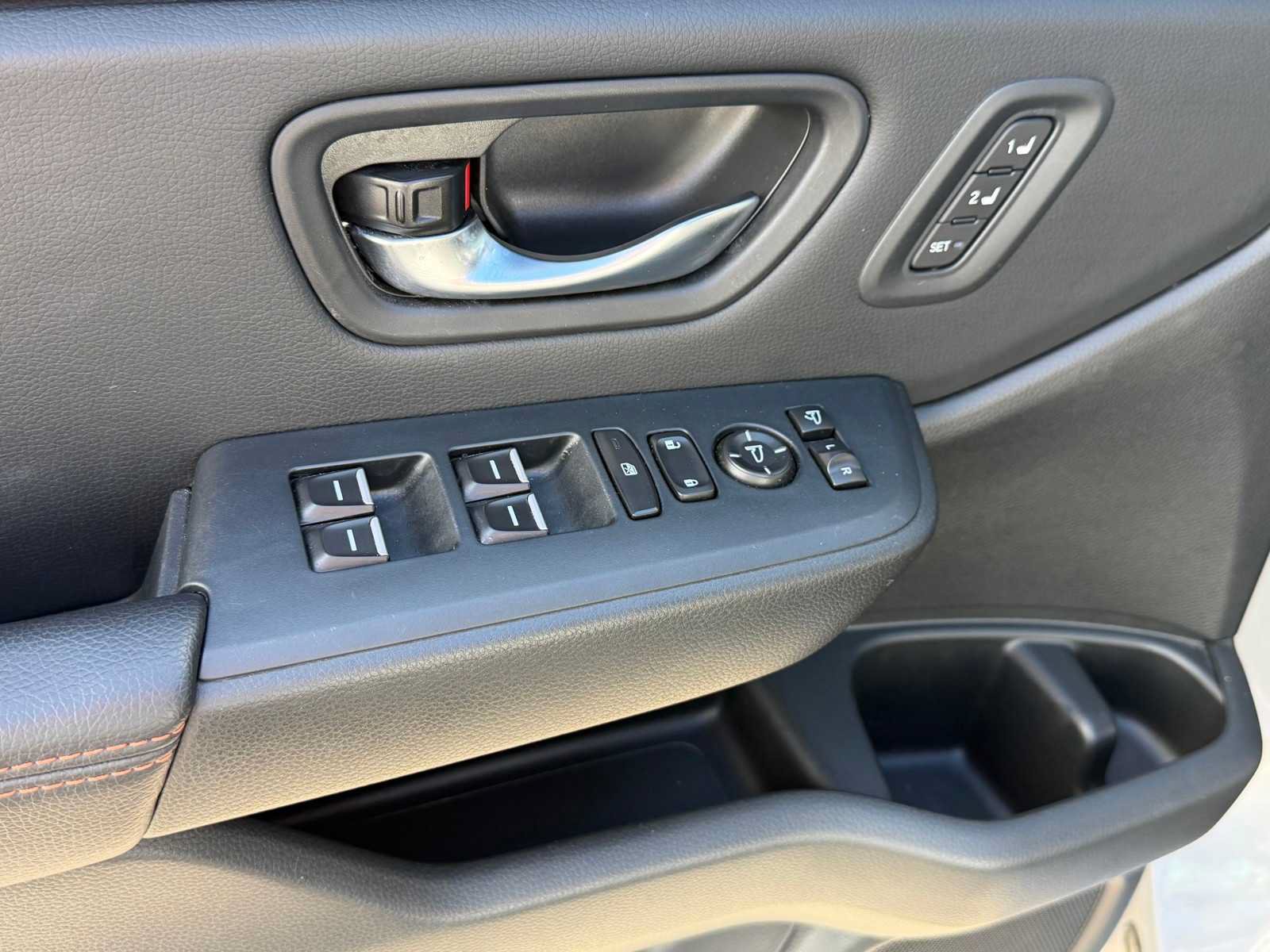 Used 2024 Honda Pilot TrailSport image 14