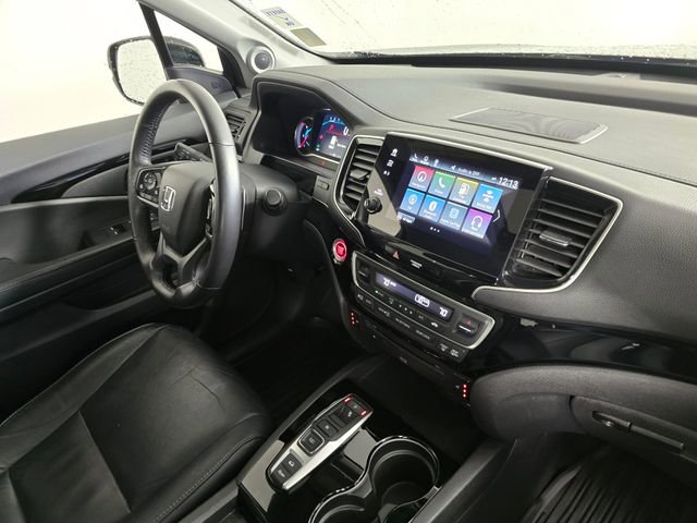Used 2019 Honda Pilot Touring image 10