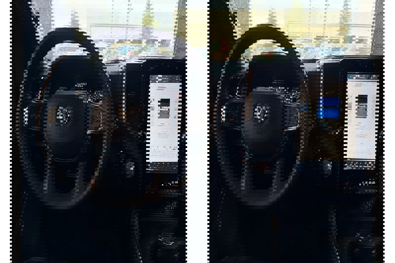 Used 2024 RAM 1500 Laramie image 12