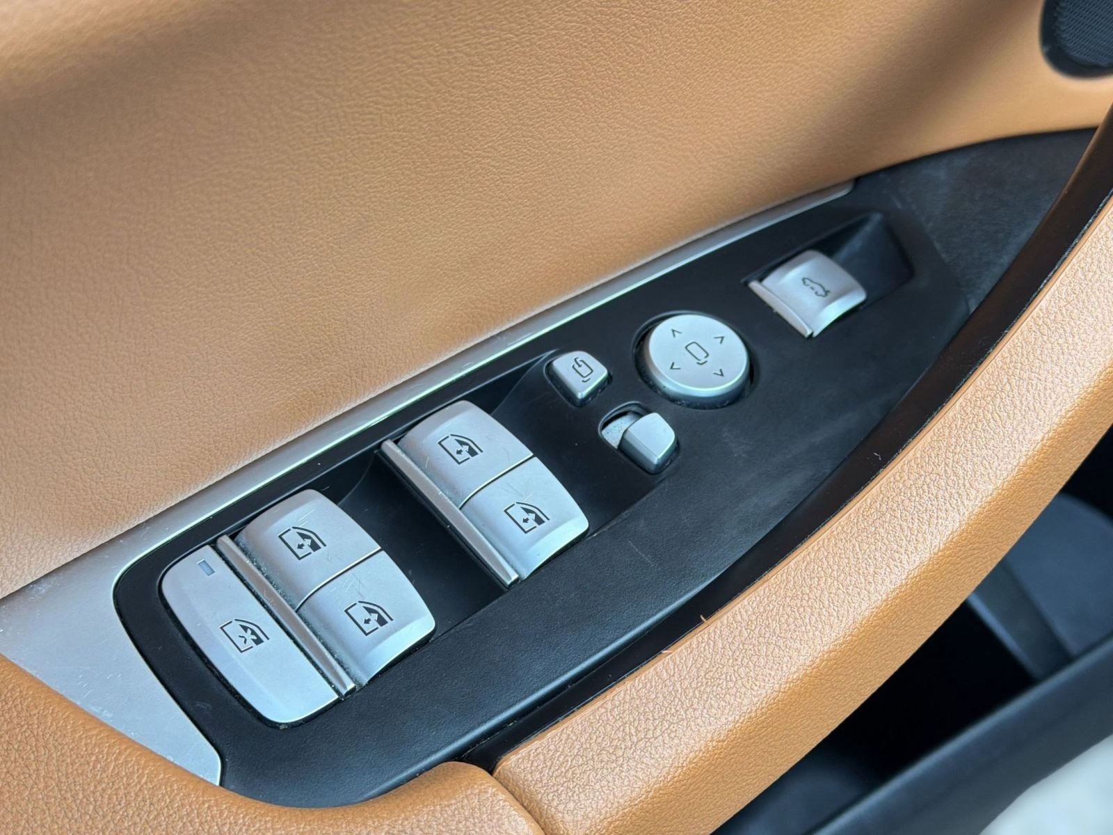 Used 2024 BMW X3 sDrive30i w/ Premium Package image 20