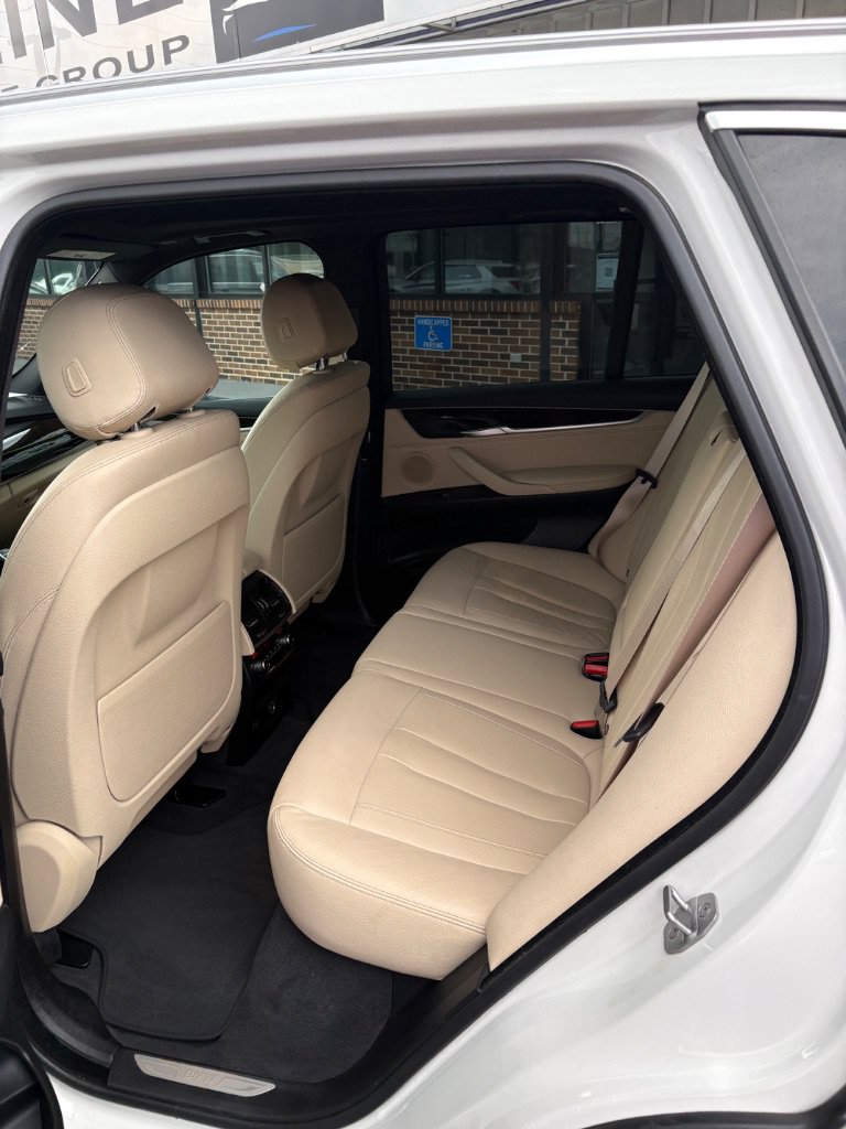 Used 2018 BMW X5 sDrive35i RWD image 24