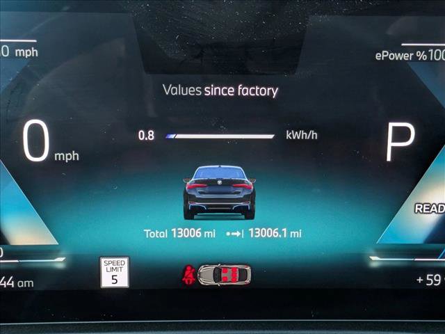 Used 2024 BMW i4 eDrive35 w/ Premium Package RWD image 10