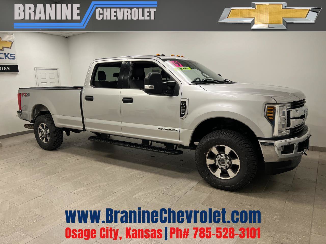Used 2019 Ford F250 XLT w/ XLT Value Package AWD/4WD image 1