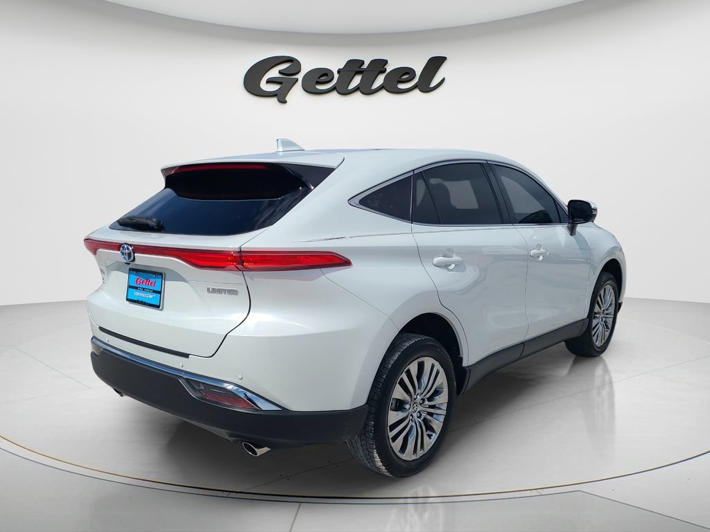 Certified 2024 Toyota Venza Limited AWD/4WD image 5