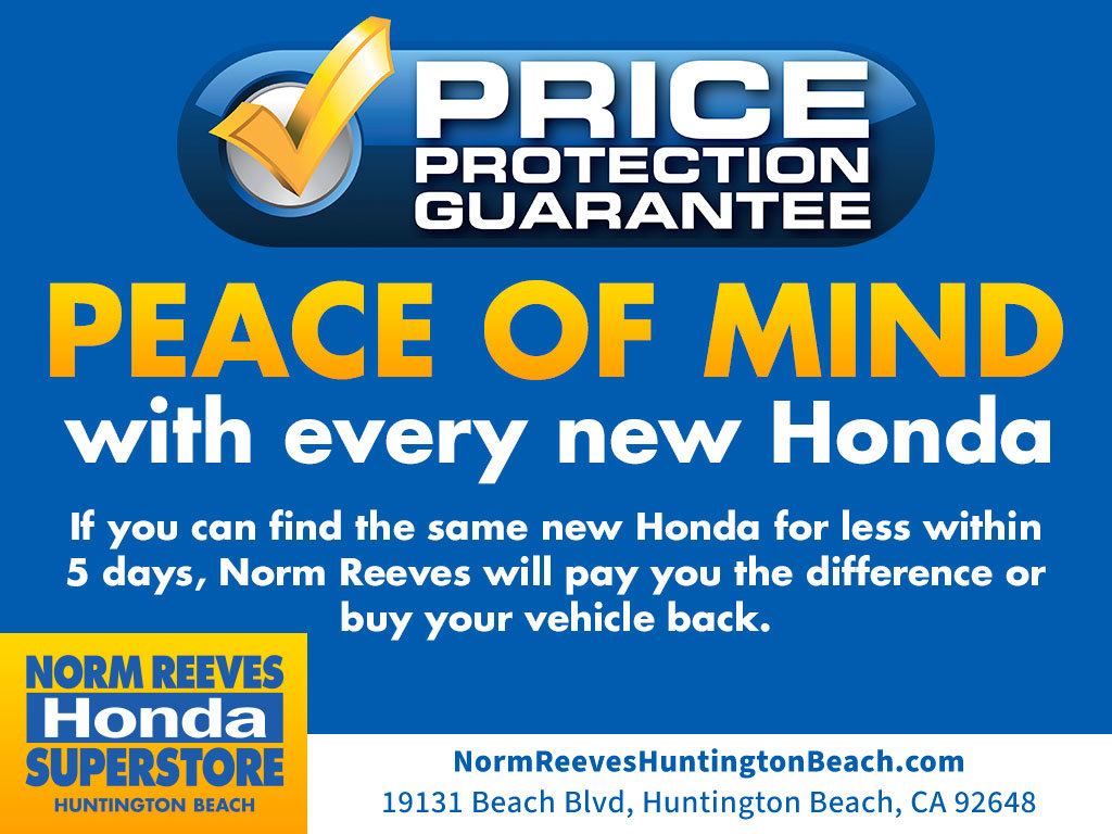 Used 2017 Hyundai Santa Fe SE w/ SE Premium Package 02 image 2