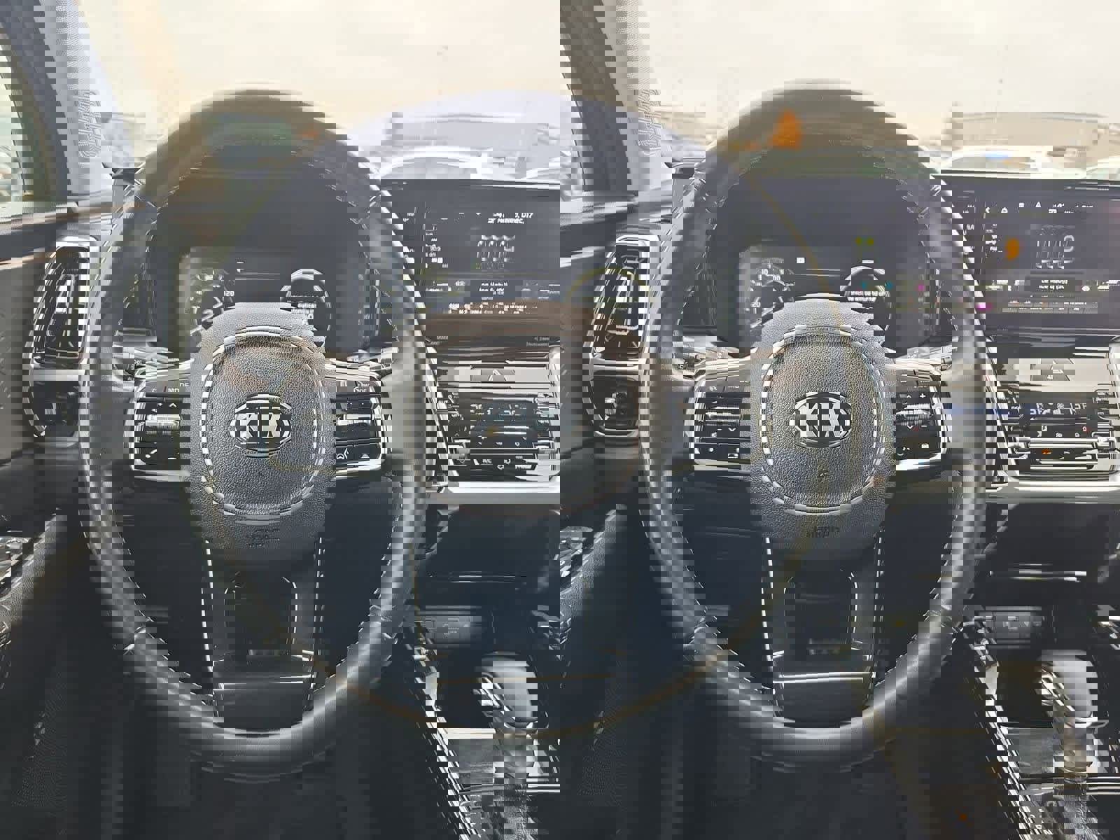 Used 2021 Kia Sorento SX image 23