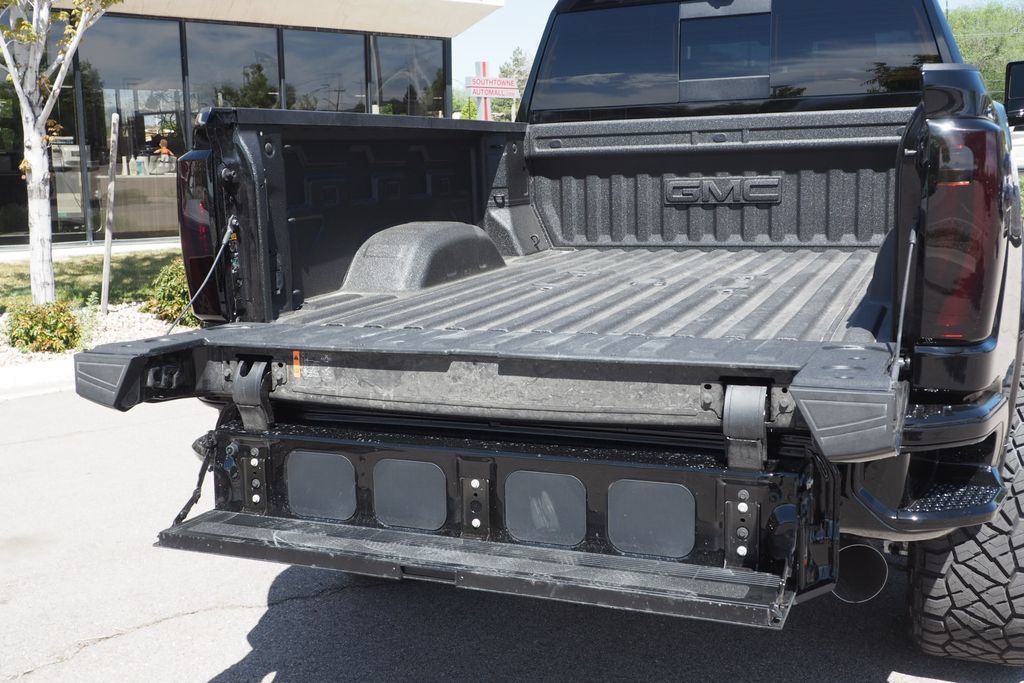 Used 2026 GMC Sierra 3500 Denali w/ Technology Package AWD/4WD image 21