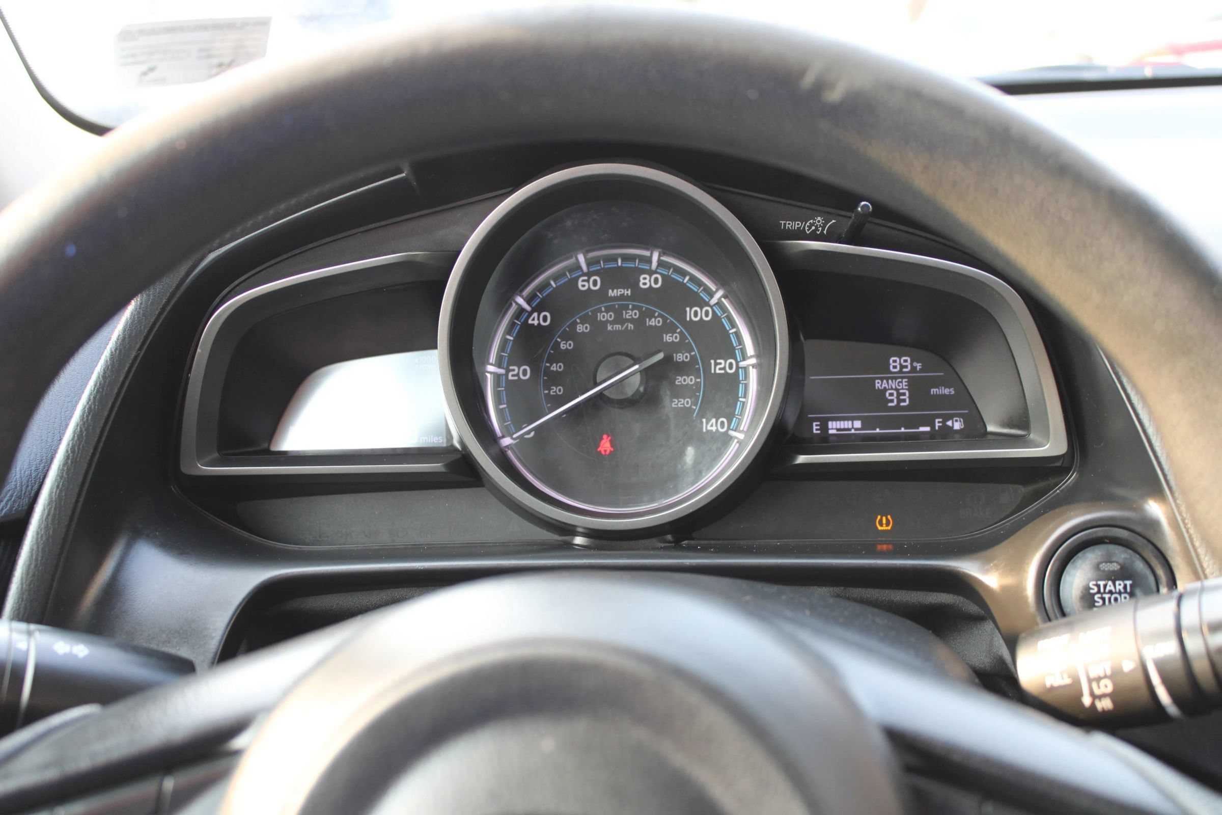 Used 2019 Toyota Yaris L FWD image 9