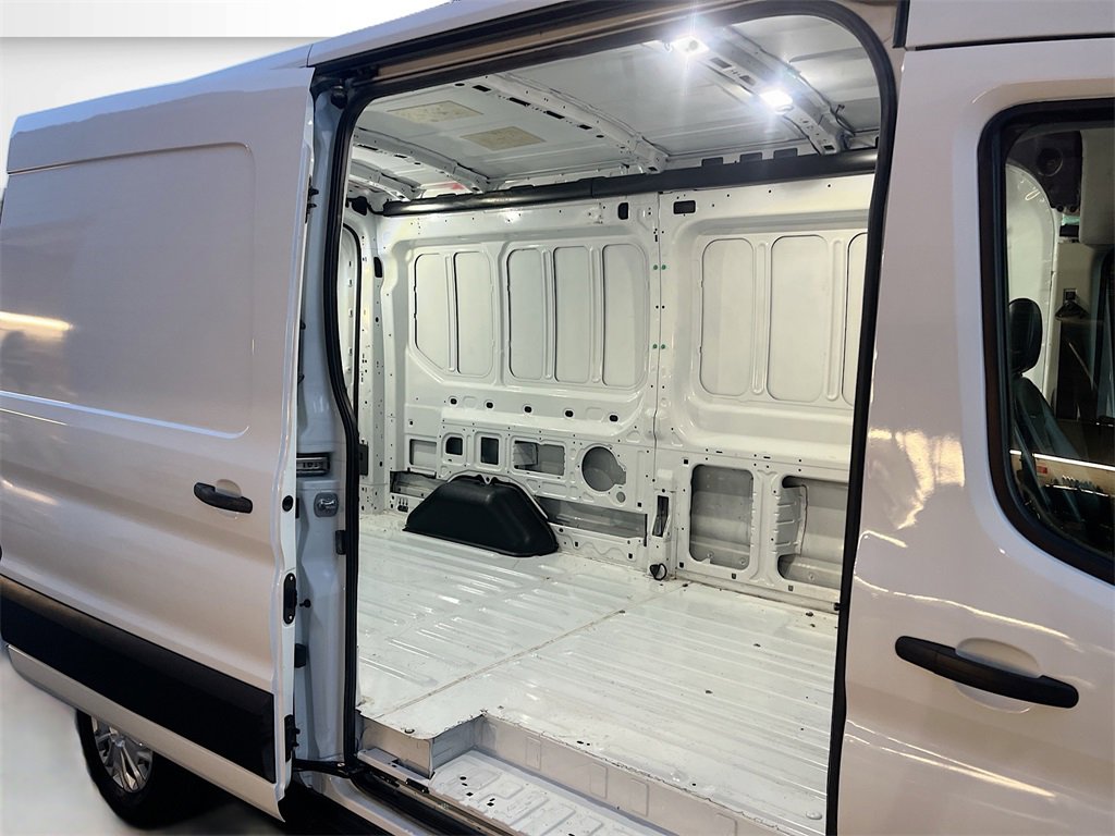 Used 2020 Ford Transit 250 Medium Roof w/ Load Area Protection Package image 23