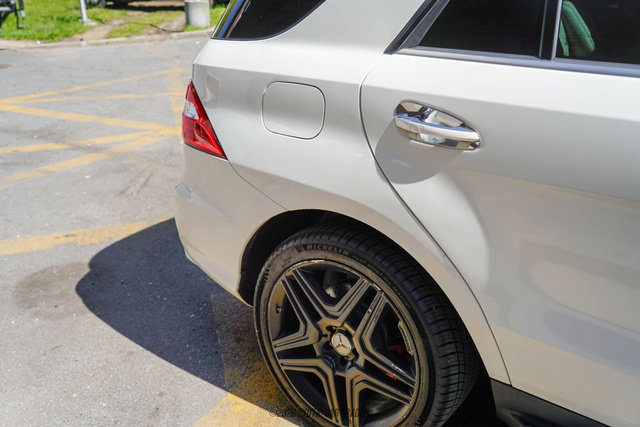 Used 2015 Mercedes-Benz ML 63 AMG 4MATIC image 62