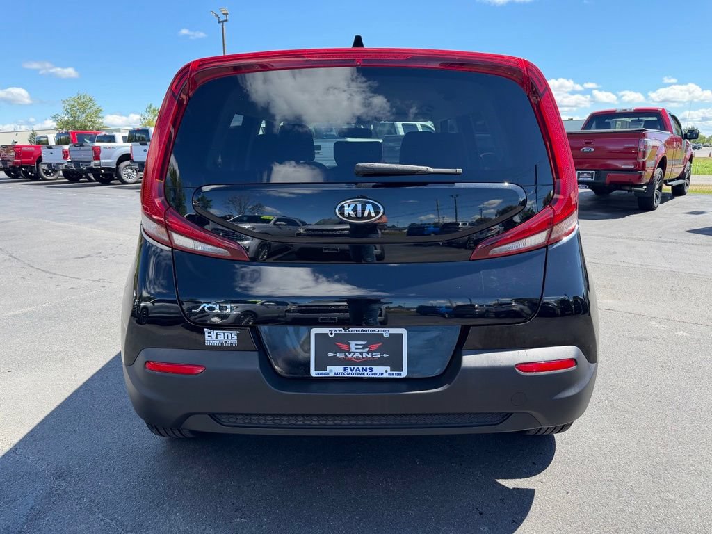 Used 2021 Kia Soul LX FWD image 6