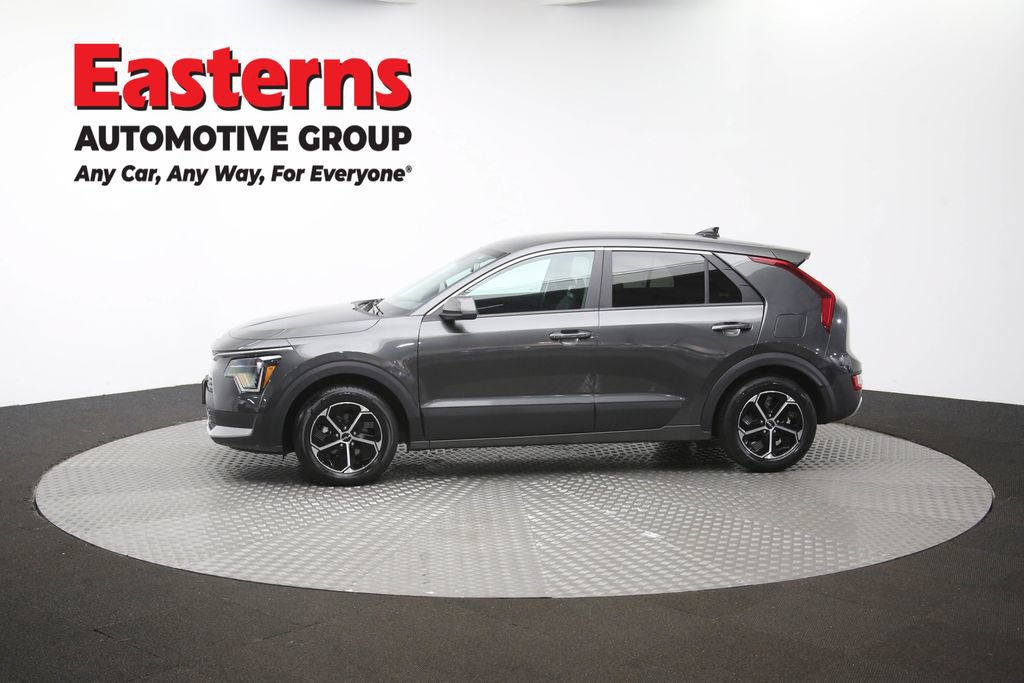Used 2025 Kia Niro LX FWD image 56