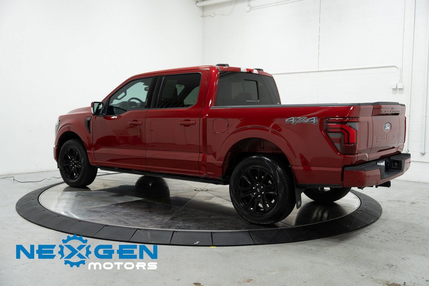 Used 2024 Ford F150 Platinum image 32