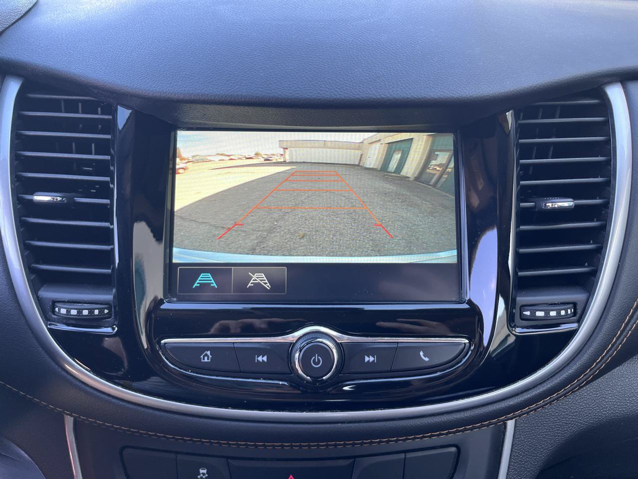 Used 2017 Chevrolet Trax LS FWD image 31