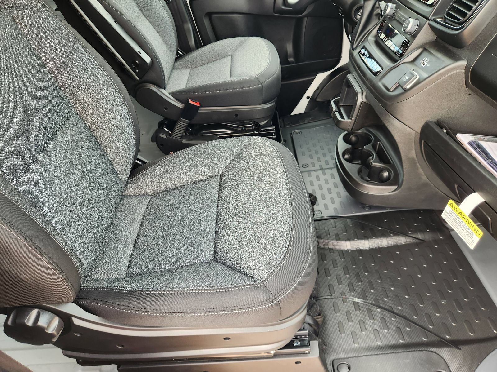 New 2026 RAM ProMaster 2500 w/ Convenience Group FWD image 14