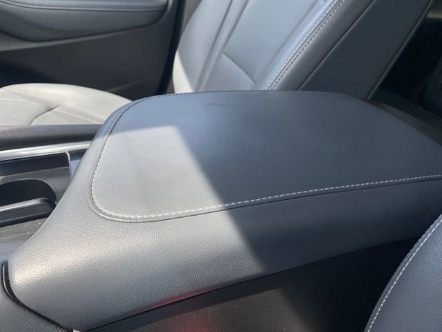 Used 2024 Buick Enclave Essence w/ Sport Touring Edition FWD image 59