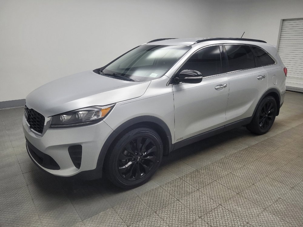 Used 2019 Kia Sorento S image 2