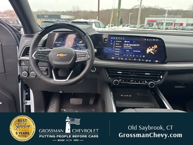 New 2026 Chevrolet Suburban Premier AWD/4WD image 18