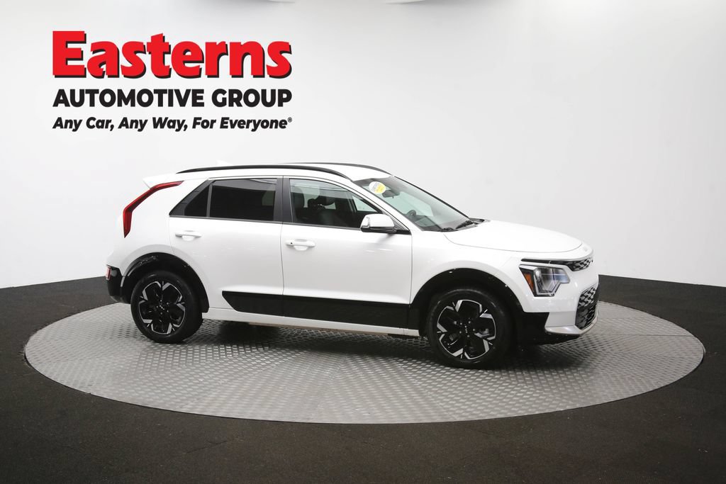 Used 2023 Kia Niro Wind w/ Wind Preserve Package FWD image 46