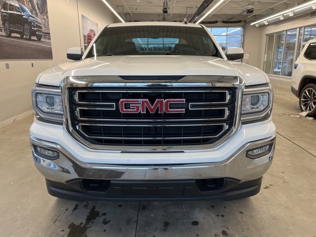 Used 2017 GMC Sierra 1500 SLE image 2