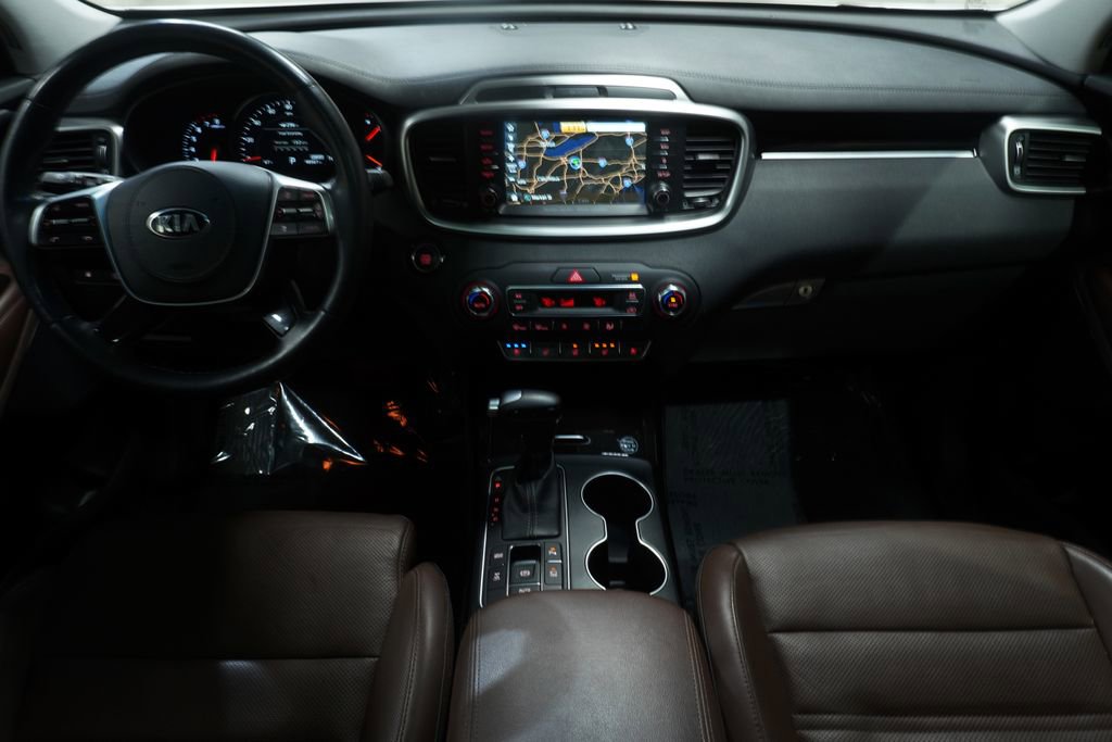 Used 2019 Kia Sorento SX w/ SX Touring Package AWD/4WD image 19
