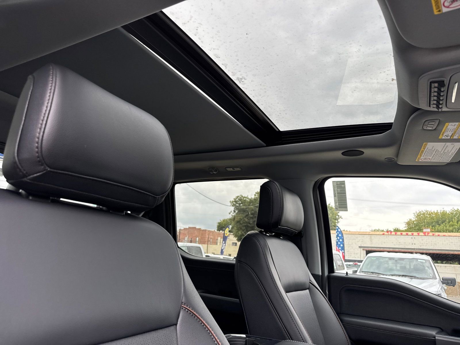 New 2026 Ford F250 4x4 Crew Cab Super Duty image 17