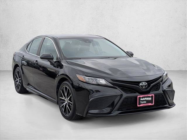 Certified 2024 Toyota Camry SE FWD image 3