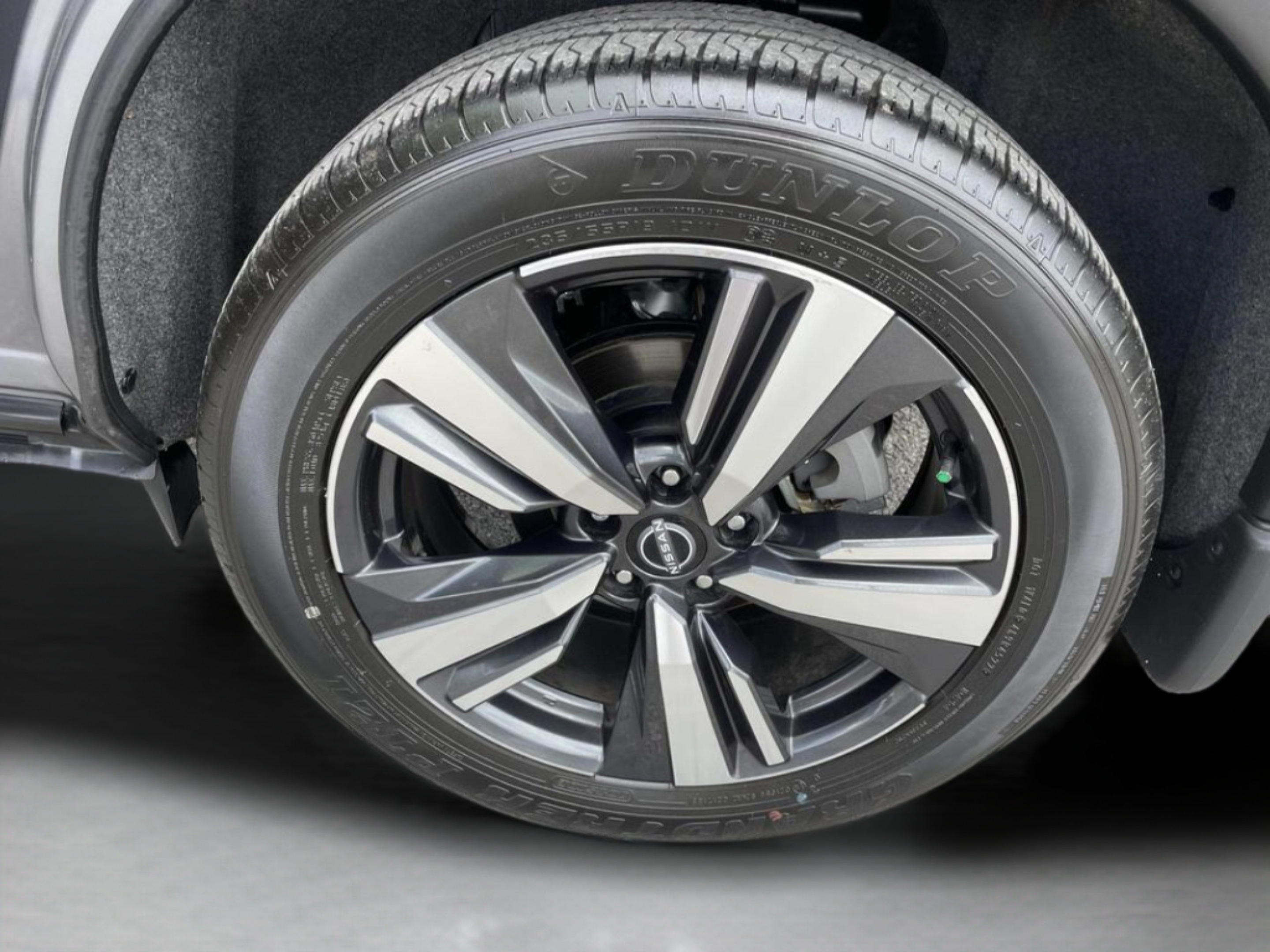 Used 2023 Nissan Rogue SL w/ SL Premium Package FWD image 31