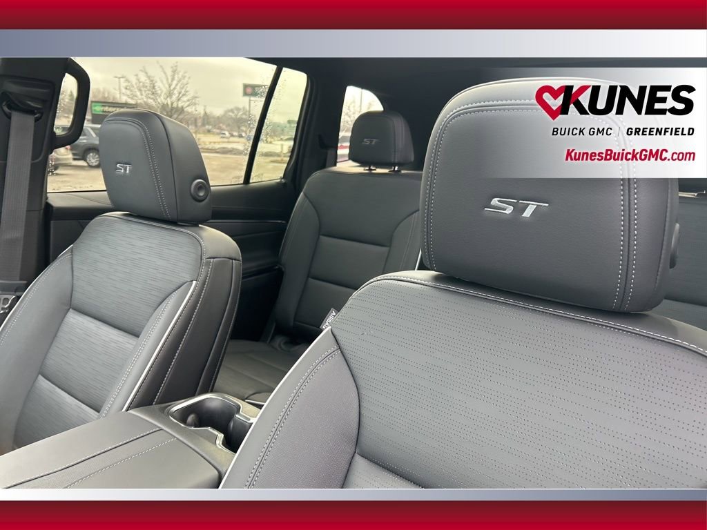 New 2026 Buick Enclave Sport Touring w/ Super Cruise Package image 17