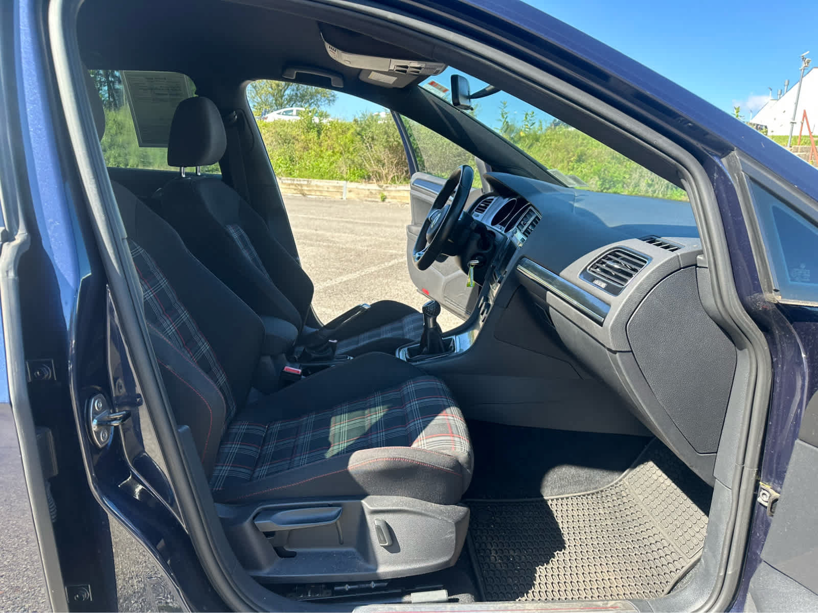 Used 2017 Volkswagen GTI S FWD image 21